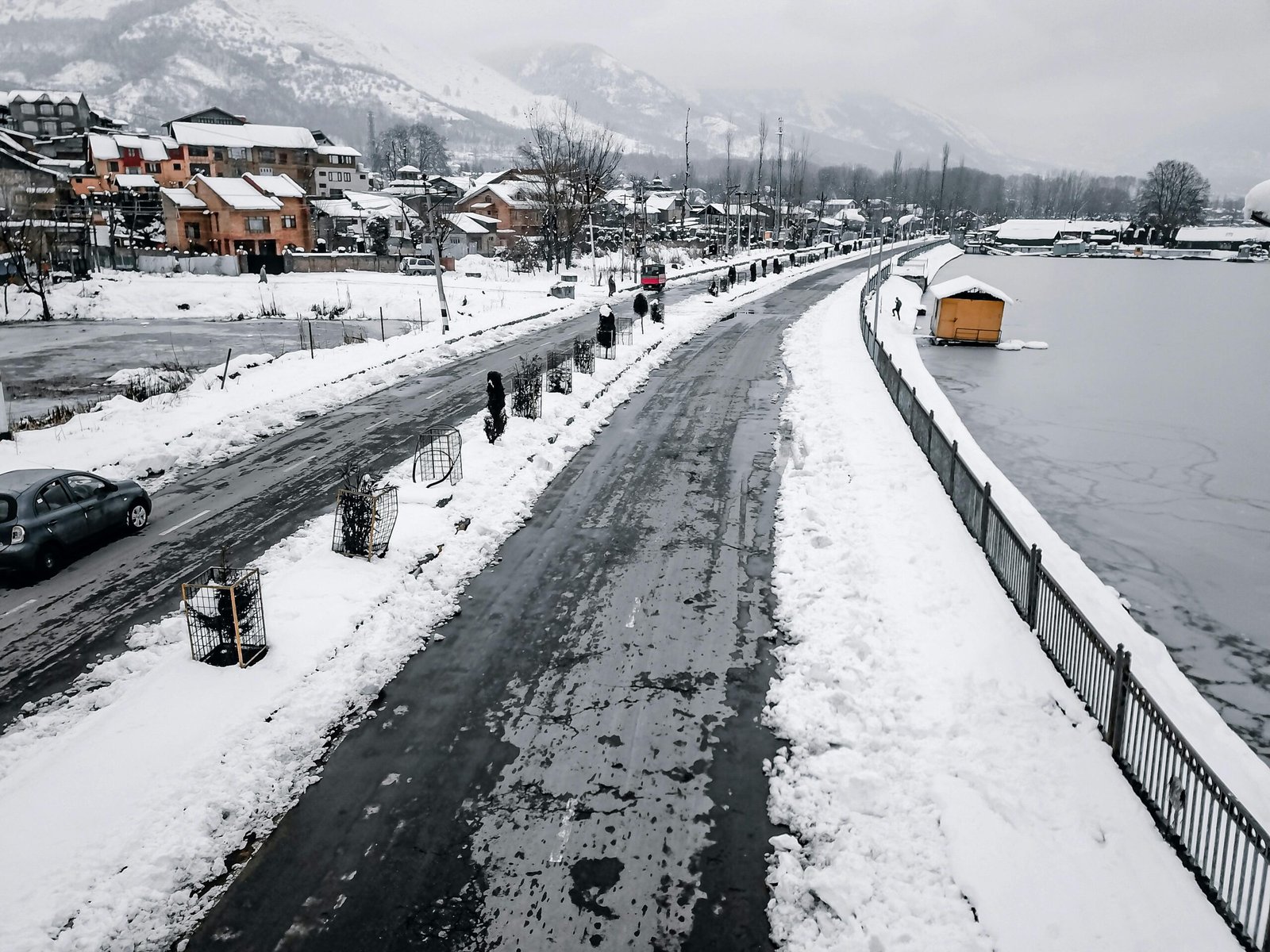 srinagar-escalekashmir